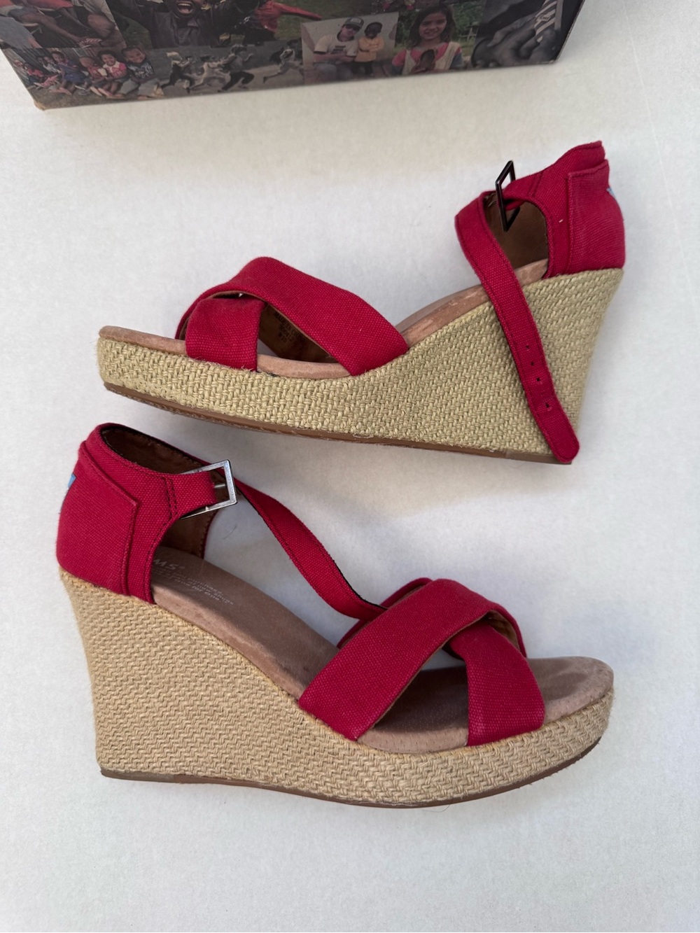 Toms Wedge Sandals in Red - Women 10